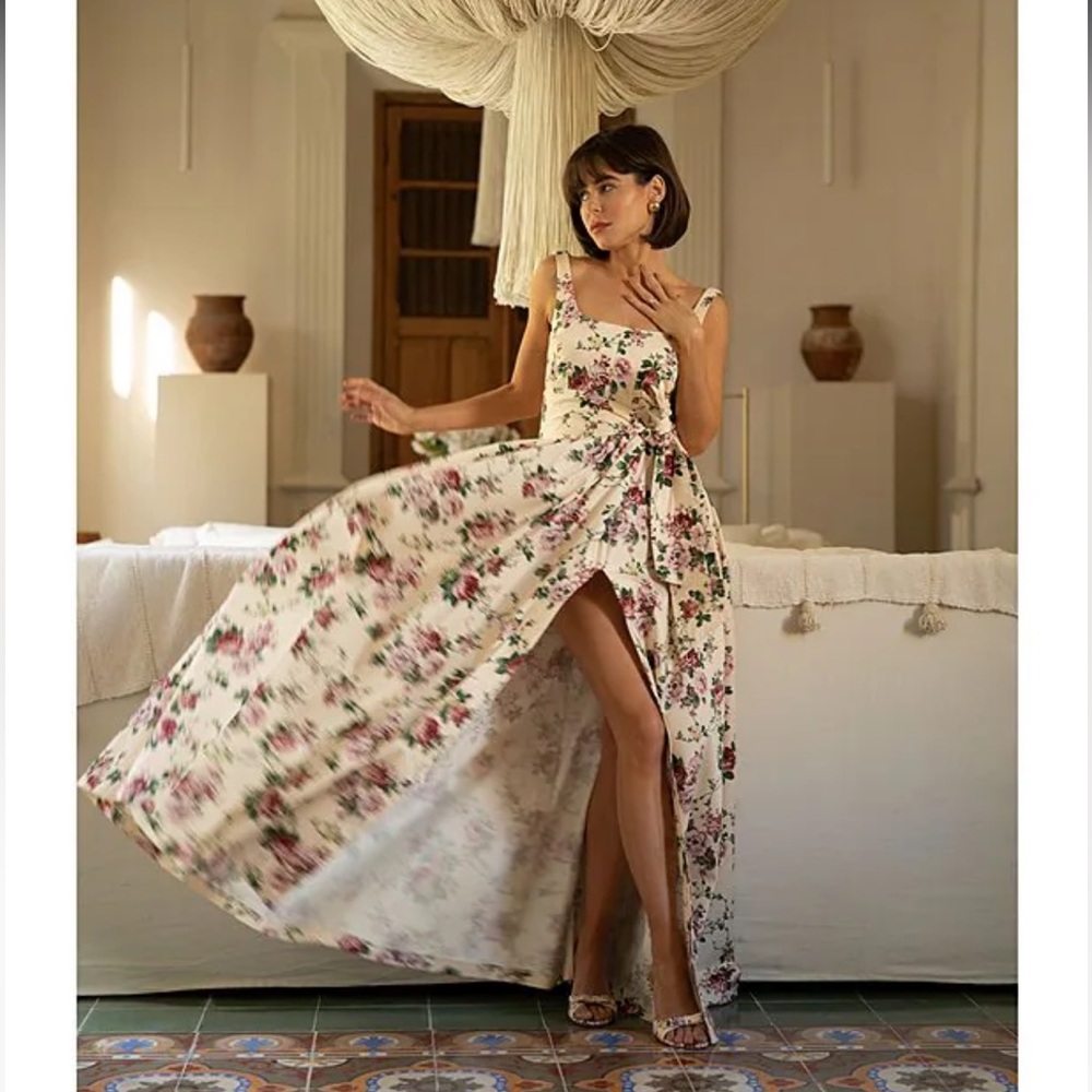NWT Antonio Melani
x The Style Bungalow Garden Avenue Front Slit Floral Dress - Picture 6 of 7
